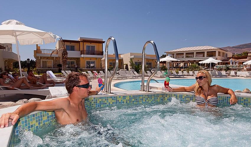 Hotel-Natura-Village-9.jpg