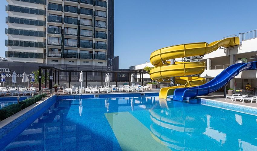 Burgas-Beach-Hotel-3.jpg