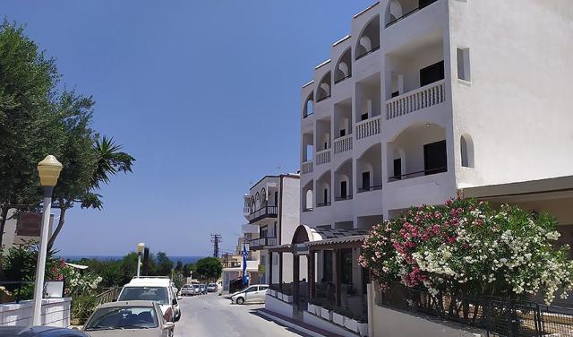 Oceanis-Hotel-1.jpg