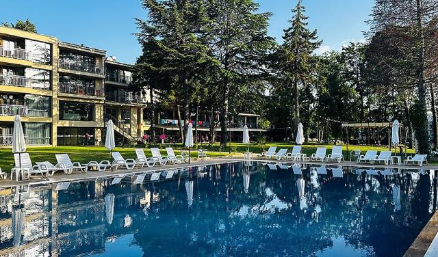 Queen-Nelly-Park-Hotel-24-4.jpg