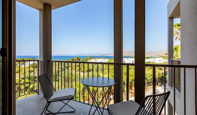 White-Olive-Premium-Lindos-Hotel-5.jpg