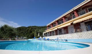 Enjoy Lichnos Bay Village
