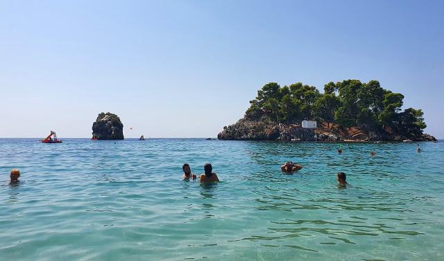 parga-central-beach-(2)1.jpg