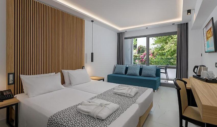 Oceanis-Beach-Hotel-22.jpg