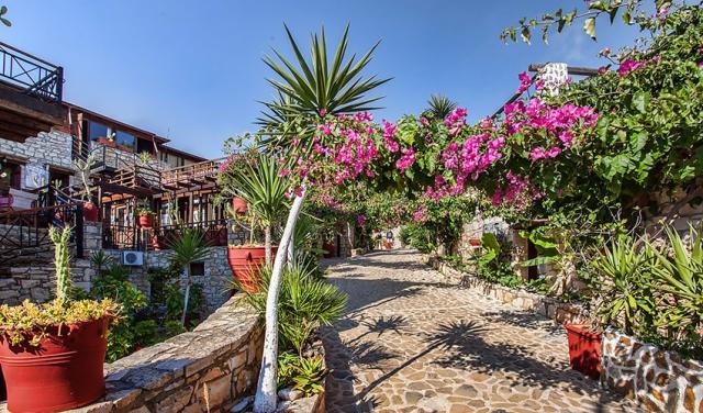Hotel-in-Bali-Crete-Stone-Village-Gardens-14.jpg