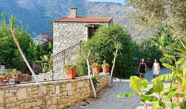 Hotel-in-Bali-Crete-Stone-Village-Gardens-25.jpg