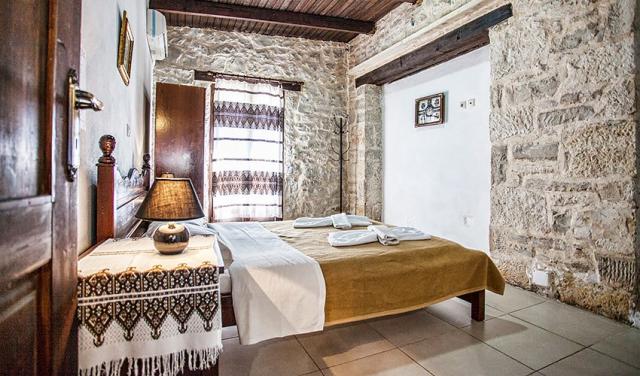 Hotel-in-Bali-Crete-Stone-Village-Gardens-10.jpg