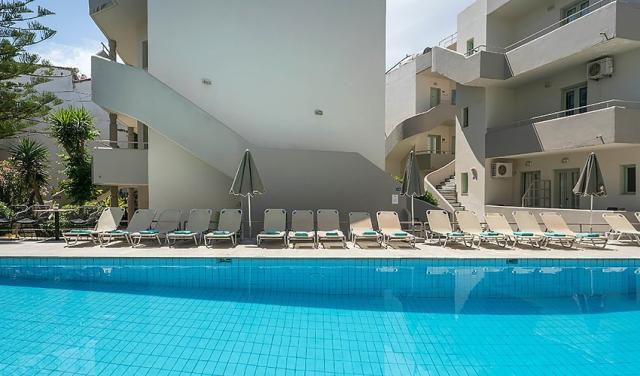 Hotel-Summer-Beach-4.jpg