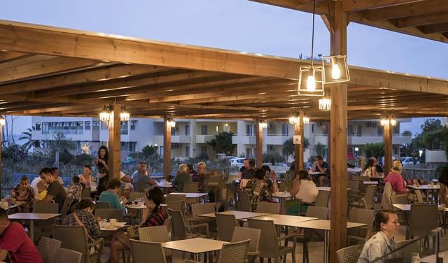 Hotel-Summer-Beach-6.jpg
