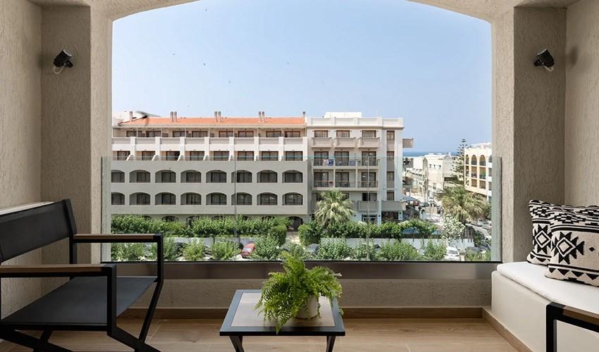 Theartemis-Palace-Hotel-52.jpg