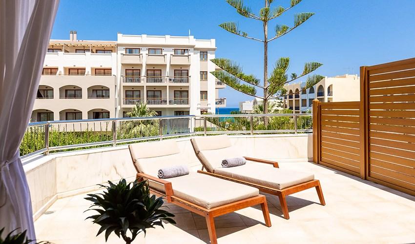 Theartemis-Palace-Hotel-69.jpg