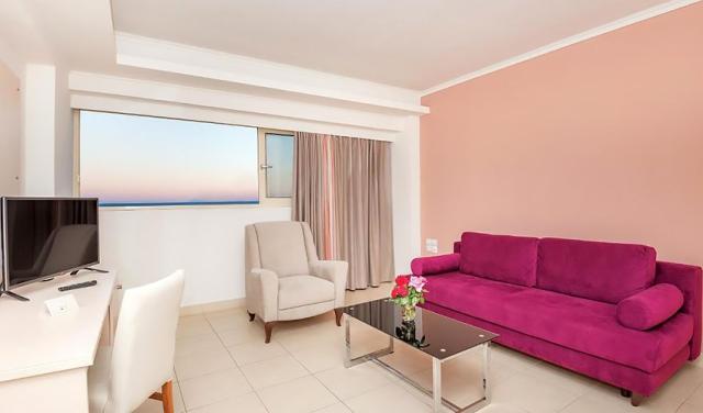 Grand-Blue-Beach-Hotel-28.jpg