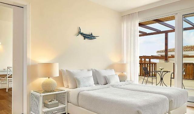 Grecotel-Mrine-Palace-17.jpg