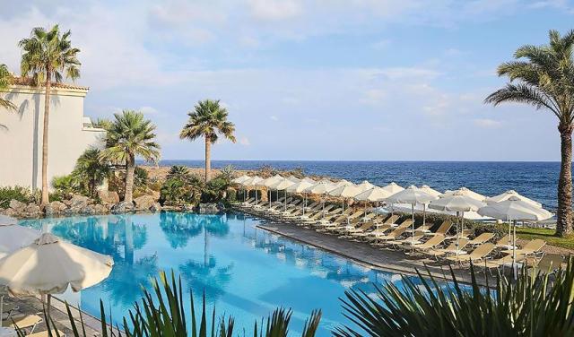 Grecotel-Mrine-Palace-3.jpg