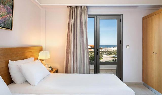 Porto-Platanias-Village-Resort-22.jpg