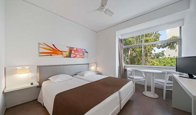 Hotel-Dorisol-Estrelicia-11.jpg
