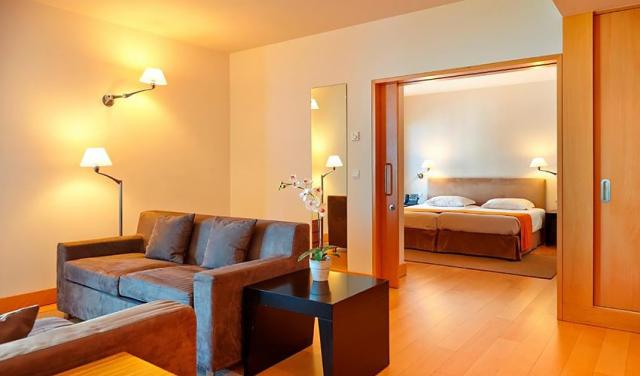 Golden-Residence-14.jpg