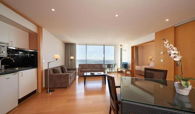 Golden-Residence-22.jpg