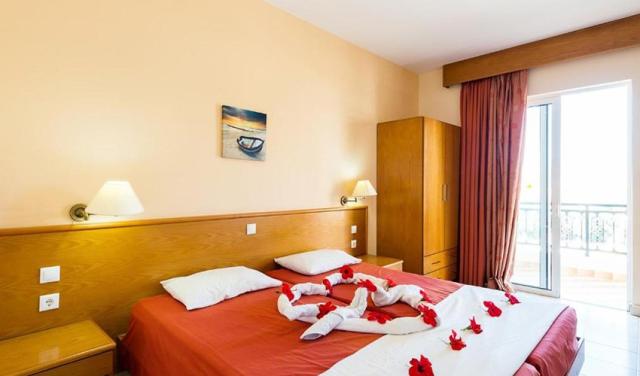 Summer-Memories-Hotel-8.jpg