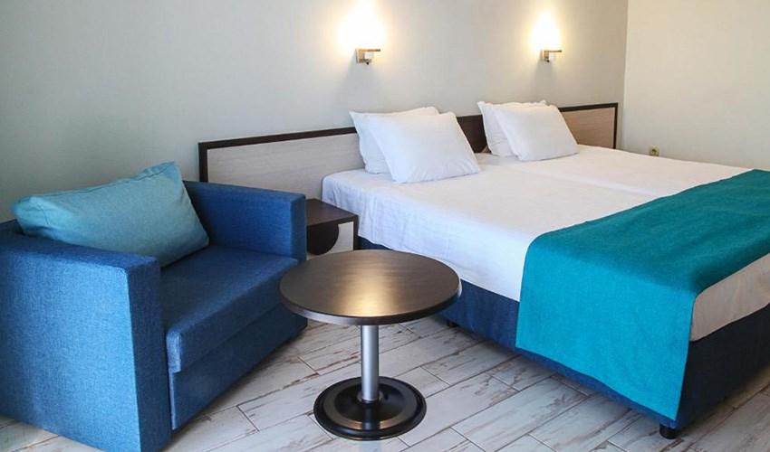 Meridian-Hotel-6.jpg