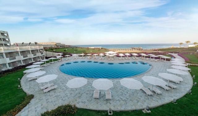 Sirena-Beach-Hotel-12.jpg