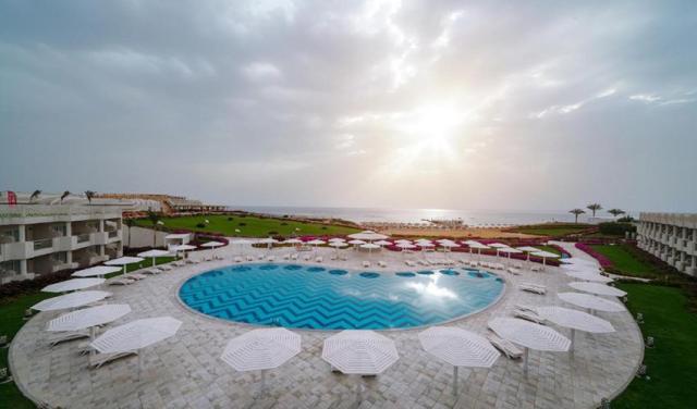 Sirena-Beach-Hotel-14.jpg