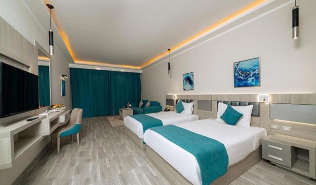 Sirena-Beach-Hotel-28.jpg