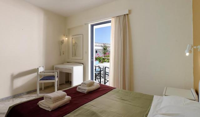 Ariadne-Aparthotel-12.jpg