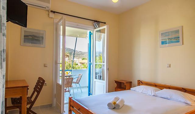 Thanasis-Studios-24.jpg