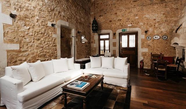 Petradi-Beach-Hotel-12.jpg