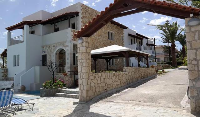 Ledra-Maleme-Hotel-9.jpg