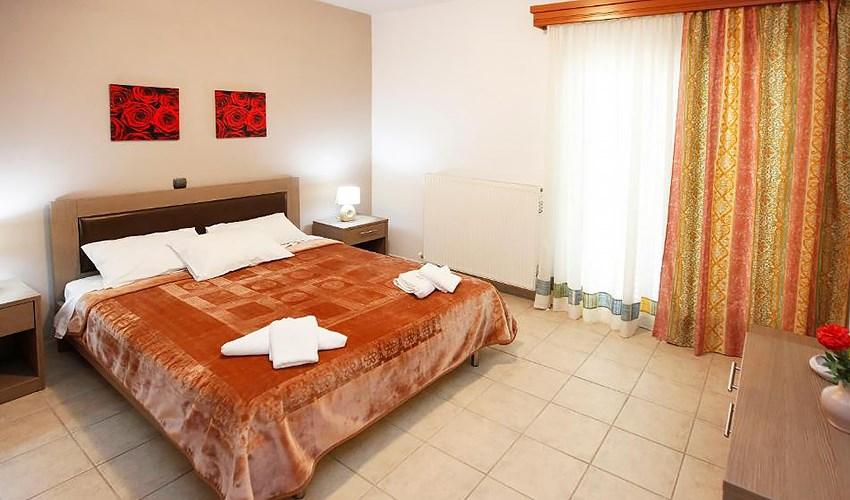 Chrisa-Hotel-19.jpg