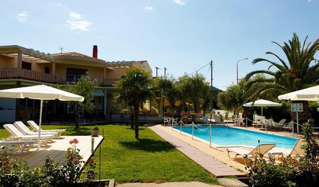 Chrisa-Hotel-8.jpg