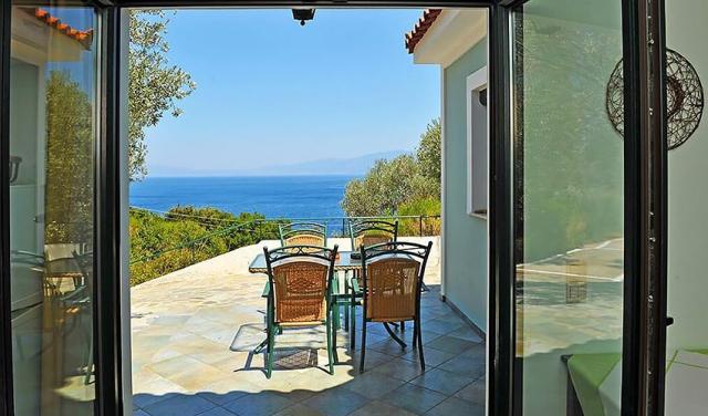 Aparthotel-Villa-Platanaki-21.jpg