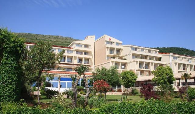 Hotel-Palas-1.jpg