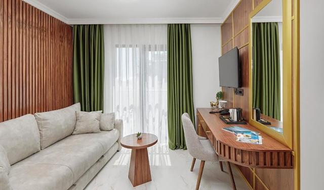 Hotel-Diplomat-13.jpg