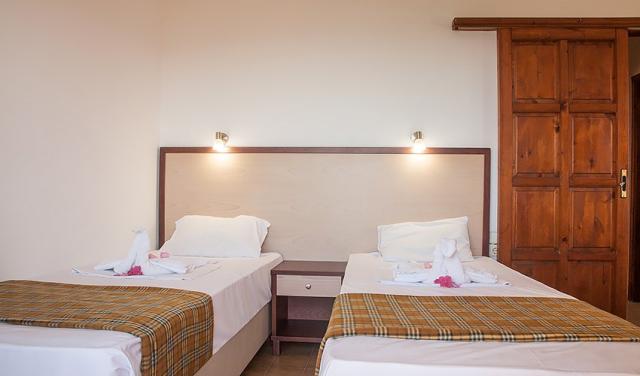 Hotel-Ekavi-29.jpg