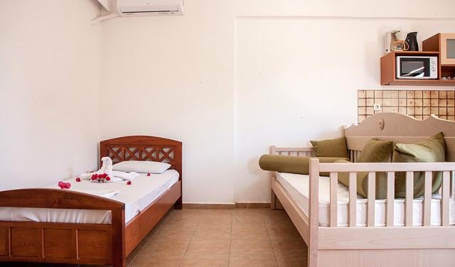 Hotel-Ekavi-13.jpg