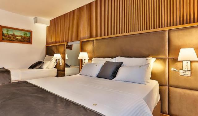Hotel-Villa-Dvor-Kornic-13.jpg