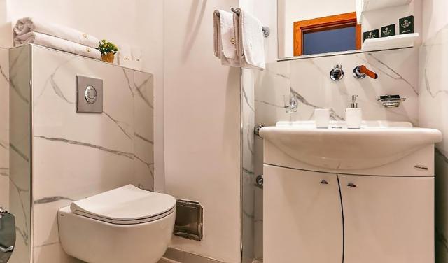 Hotel-Villa-Dvor-Kornic-19.jpg