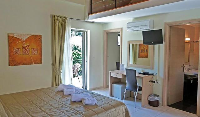 Eleana-Hotel-11.jpg