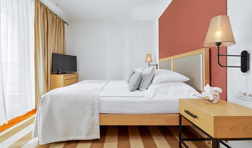 Budva-Hotel-13.jpg