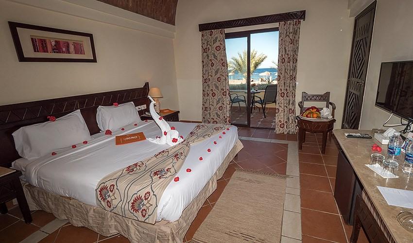 Hotel-Onatti-Beach-Resort-31.jpg