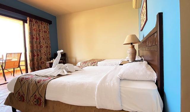 Hotel-Onatti-Beach-Resort-20.jpg