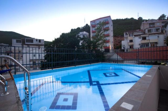 200670820.jpg