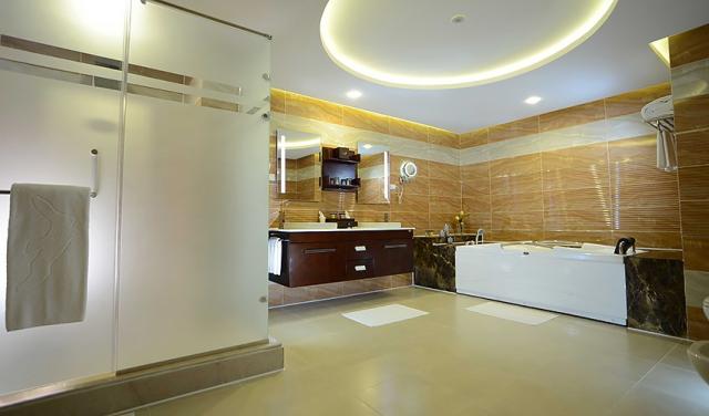 White-Beach-resort-24.jpg