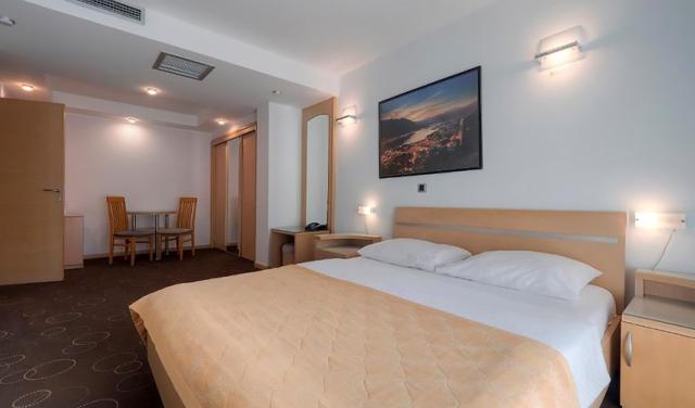 Hotel-Montenegro-27.jpg