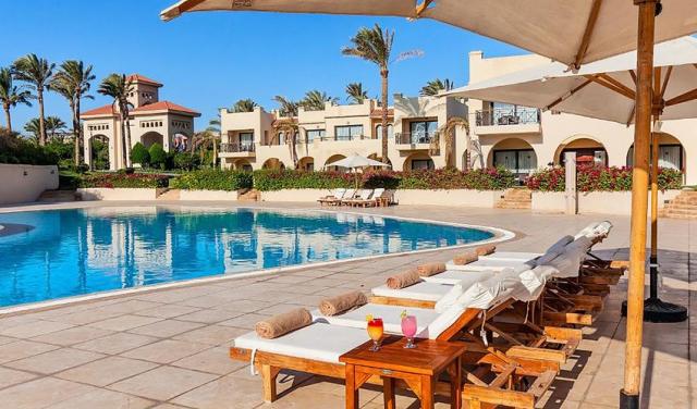 Cleopatra-Luxury-Resort-Hotel-2.jpg