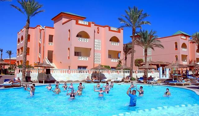 Pickalbatros-Aqua-Blue-Resort-5.jpg
