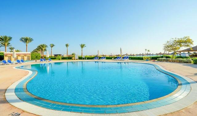 Ivy-Cyrene-Island-Resort-Hotel-22.jpg